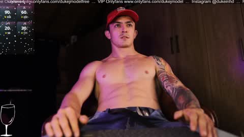 Snapshot of duke_j chatting on 01-19-25, 04:01 DUKE J online show from 01-19-25, 04:01