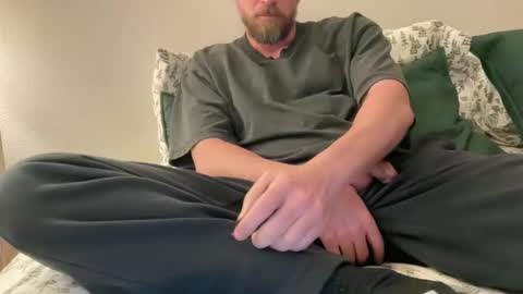 Snapshot of duke_london chatting on 12-05-25, 03:15 Duke online show from 12-05-25, 03:15