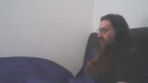 chris online show from 03-08-26, 02:37