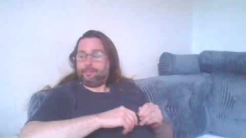 Snapshot of dukenucum73 chatting on 04-18-26, 04:44 chris online show from 04-18-26, 04:44
