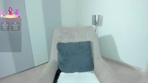 Snapshot of dulce1_ chatting on 10-10-25, 09:41 Dulce online show from 10-10-25, 09:41