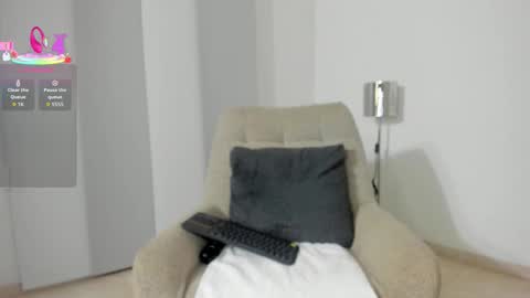 Snapshot of dulce1_ chatting on 10-13-25, 09:20 Dulce online show from 10-13-25, 09:20