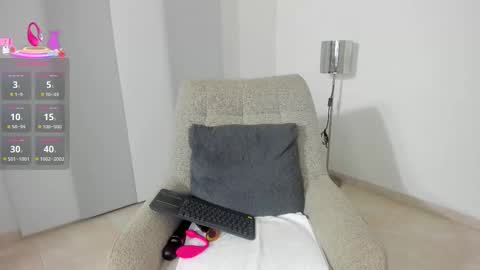 Snapshot of dulce1_ chatting on 10-15-25, 09:42 Dulce online show from 10-15-25, 09:42