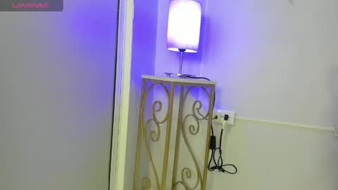 dulce__fiore07 online show from 04-28-26, 12:10