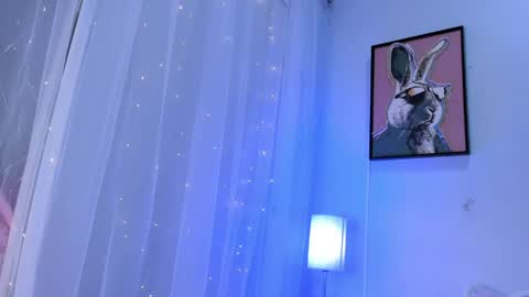 dulce__fiore07 online show from 05-27-26, 12:02