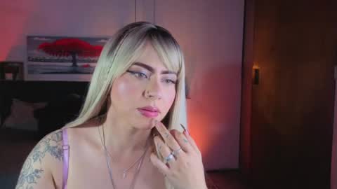 DULCE online show from 04-24-26, 07:38