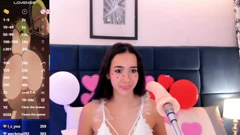 Snapshot of dulce_charm_ chatting on 02-14-25, 06:29 dulce_charm_ online show from 02-14-25, 06:29