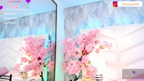    Monday 5-2 am From Tuesday to Friday5-1 am Colombia time online show from 02-23-25, 12:48