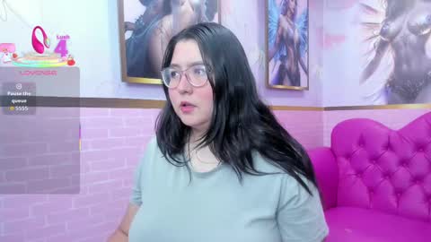 Snapshot of dulce_meow chatting on 11-05-25, 11:54 Dulce online show from 11-05-25, 11:54