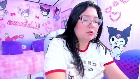 Snapshot of dulce_meow chatting on 12-04-25, 11:30 Dulce online show from 12-04-25, 11:30