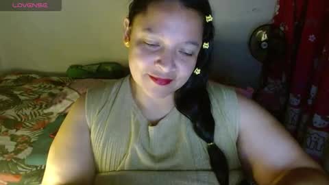 dulce online show from 10-22-25, 01:33