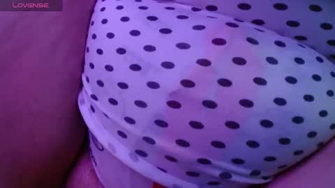 Snapshot of dulce_mmaria chatting on 11-06-25, 12:50 dulce online show from 11-06-25, 12:50