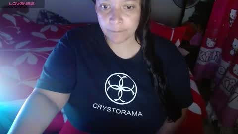 Snapshot of dulce_mmaria chatting on 11-18-25, 01:59 dulce online show from 11-18-25, 01:59