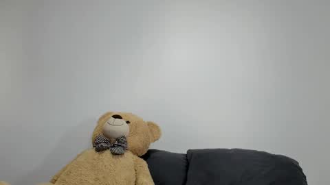 Snapshot of dulce_roberts_ chatting on 02-22-25, 01:02 Dulce  online show from 02-22-25, 01:02