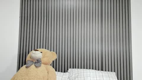 Snapshot of dulce_roberts_ chatting on 03-10-25, 02:37 Dulce  online show from 03-10-25, 02:37