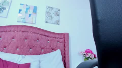 Snapshot of dulceangelita chatting on 01-25-25, 06:24 Dulce online show from 01-25-25, 06:24