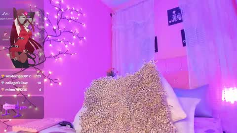 Snapshot of dulcegiirl chatting on 02-20-25, 04:39 DulceGirl online show from 02-20-25, 04:39