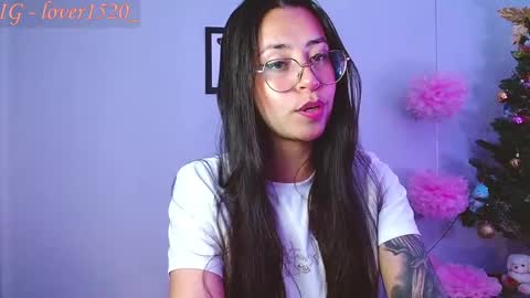 Dulce online show from 01-19-25, 05:37