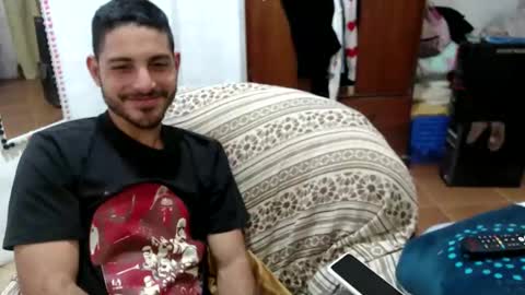 Snapshot of dulcetentations chatting on 11-05-25, 12:21 shany y alan online show from 11-05-25, 12:21