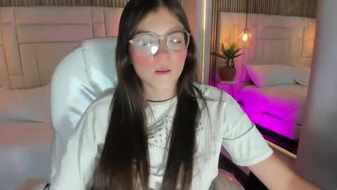 dulcevela online show from 09-15-25, 10:43