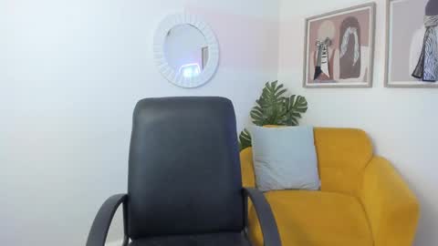 Snapshot of dullce77 chatting on 03-07-25, 07:49 Dulce online show from 03-07-25, 07:49