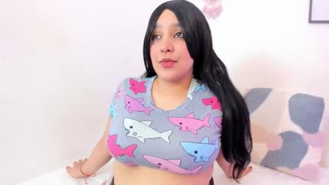 Snapshot of dullce77 chatting on 10-09-25, 07:34 Dulce online show from 10-09-25, 07:34