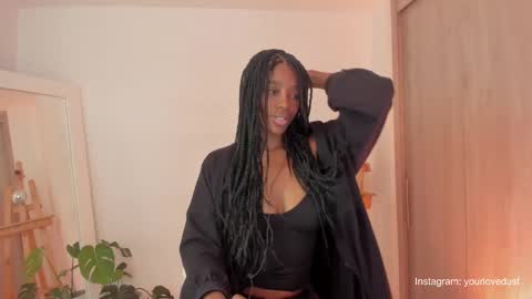 Snapshot of duna_du chatting on 12-27-24, 03:59 My birthday is tomorrow November 30  online show from 12-27-24, 03:59