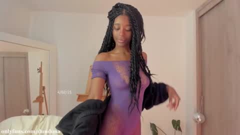 Snapshot of duna_du chatting on 02-12-25, 05:16 My birthday is tomorrow November 30  online show from 02-12-25, 05:16