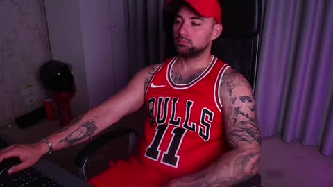 Snapshot of duncanstones chatting on 06-03-26, 07:44 DuncanStone online show from 06-03-26, 07:44