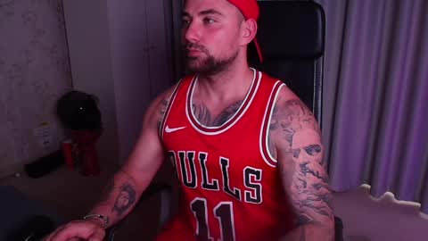 Snapshot of duncanstones chatting on 06-03-26, 02:33 DuncanStone online show from 06-03-26, 02:33