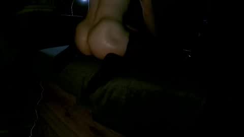 Snapshot of dunderstitz chatting on 12-24-24, 01:38 Sam online show from 12-24-24, 01:38