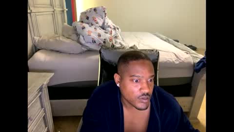 Snapshot of dunkeykongbbc chatting on 02-08-25, 03:42 dunkeykongbbc online show from 02-08-25, 03:42