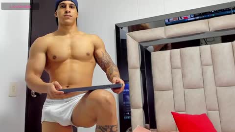 Snapshot of duran_dhikol1 chatting on 03-05-25, 02:03 duran_dhikol1 online show from 03-05-25, 02:03