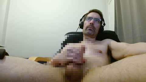 Snapshot of durden69_ chatting on 03-10-26, 01:54 Durden69 online show from 03-10-26, 01:54