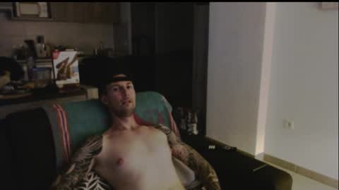 Snapshot of durexdublex chatting on 01-25-25, 09:04 durexdublex online show from 01-25-25, 09:04