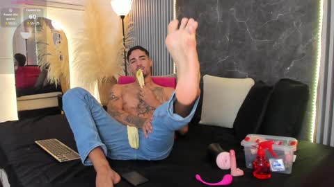 Snapshot of duriel_ chatting on 01-30-25, 12:27 Duriel online show from 01-30-25, 12:27