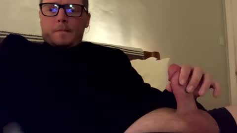 DUSTBORN online show from 12-12-24, 06:36