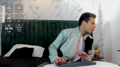 Snapshot of dustin_sonne chatting on 02-16-25, 03:26 Dustin Sonne online show from 02-16-25, 03:26