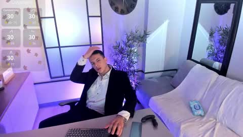 Snapshot of dustin_sonne chatting on 09-15-25, 03:50 Dustin Sonne online show from 09-15-25, 03:50