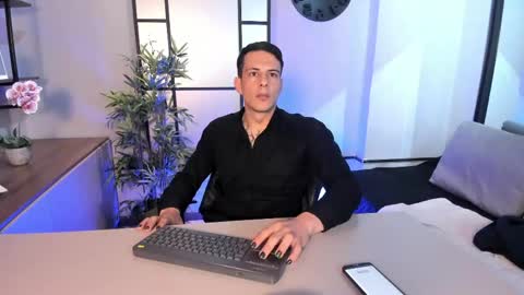 Dustin Sonne online show from 04-13-26, 03:34