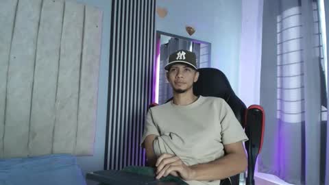 dustinandjordan online show from 11-22-25, 12:04