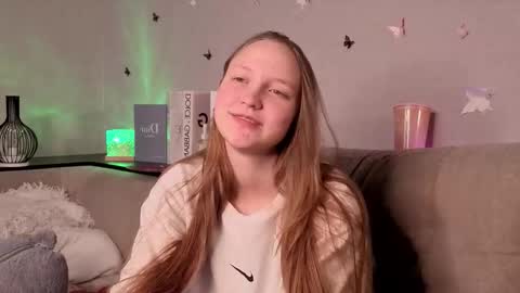 Jenny online show from 03-12-26, 08:15