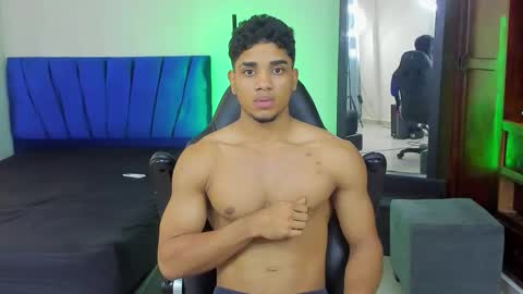 DUSTYN MICHELLE online show from 03-21-26, 03:15