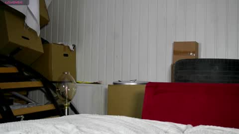 Dustyn online show from 02-15-25, 03:06