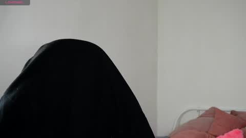 Dustyn online show from 02-19-25, 05:49