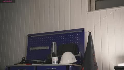 Dustyn online show from 09-08-25, 04:39