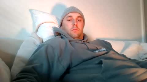 Snapshot of dustyroy09 chatting on 06-05-26, 05:25 dustyroy09 online show from 06-05-26, 05:25