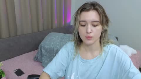 Dusya online show from 01-23-25, 11:37