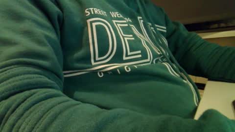 dutchgameboy online show from 11-15-25, 06:48