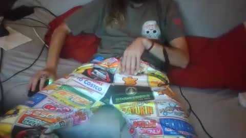 Snapshot of dv3nd3 chatting on 10-02-25, 12:39 dv3nd3 online show from 10-02-25, 12:39